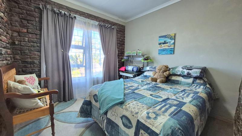 3 Bedroom Property for Sale in Dana Bay Western Cape